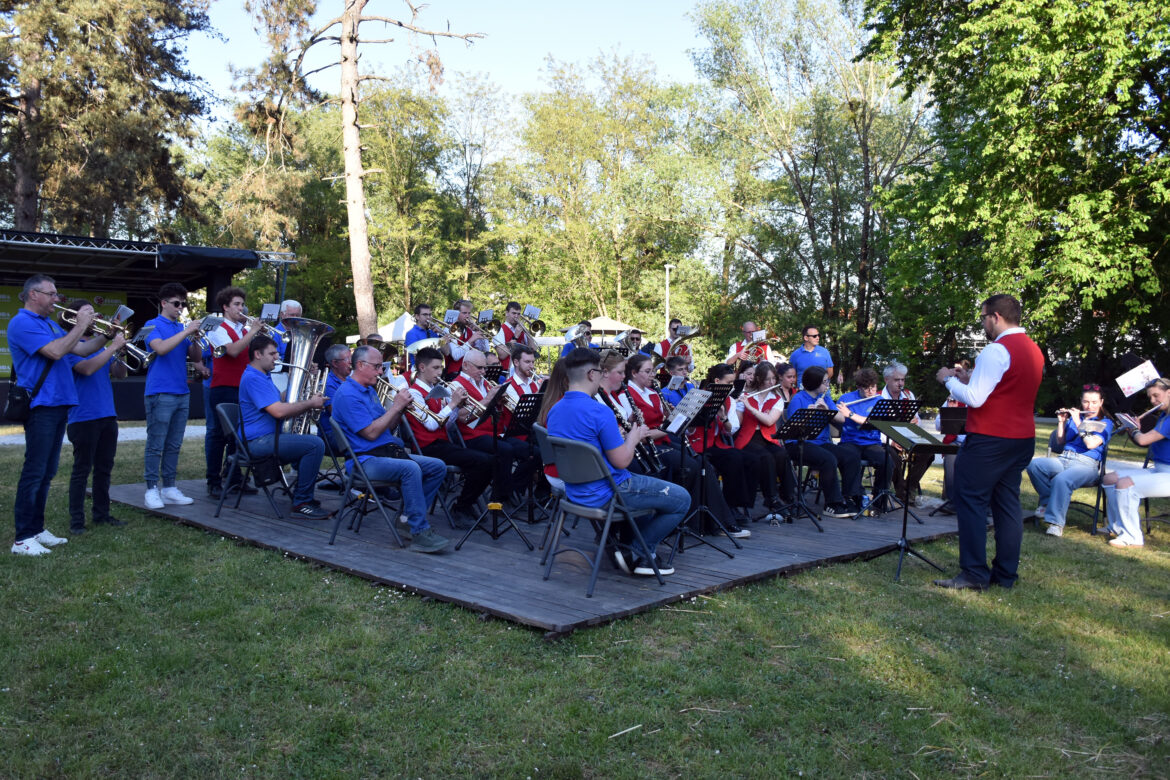 Odlična suradnja dvaju puhačkih orkestara